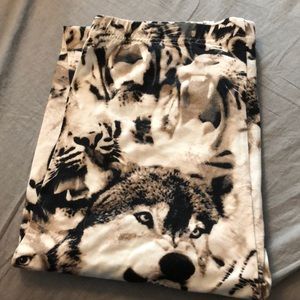 Wolf and tiger animal print leggings